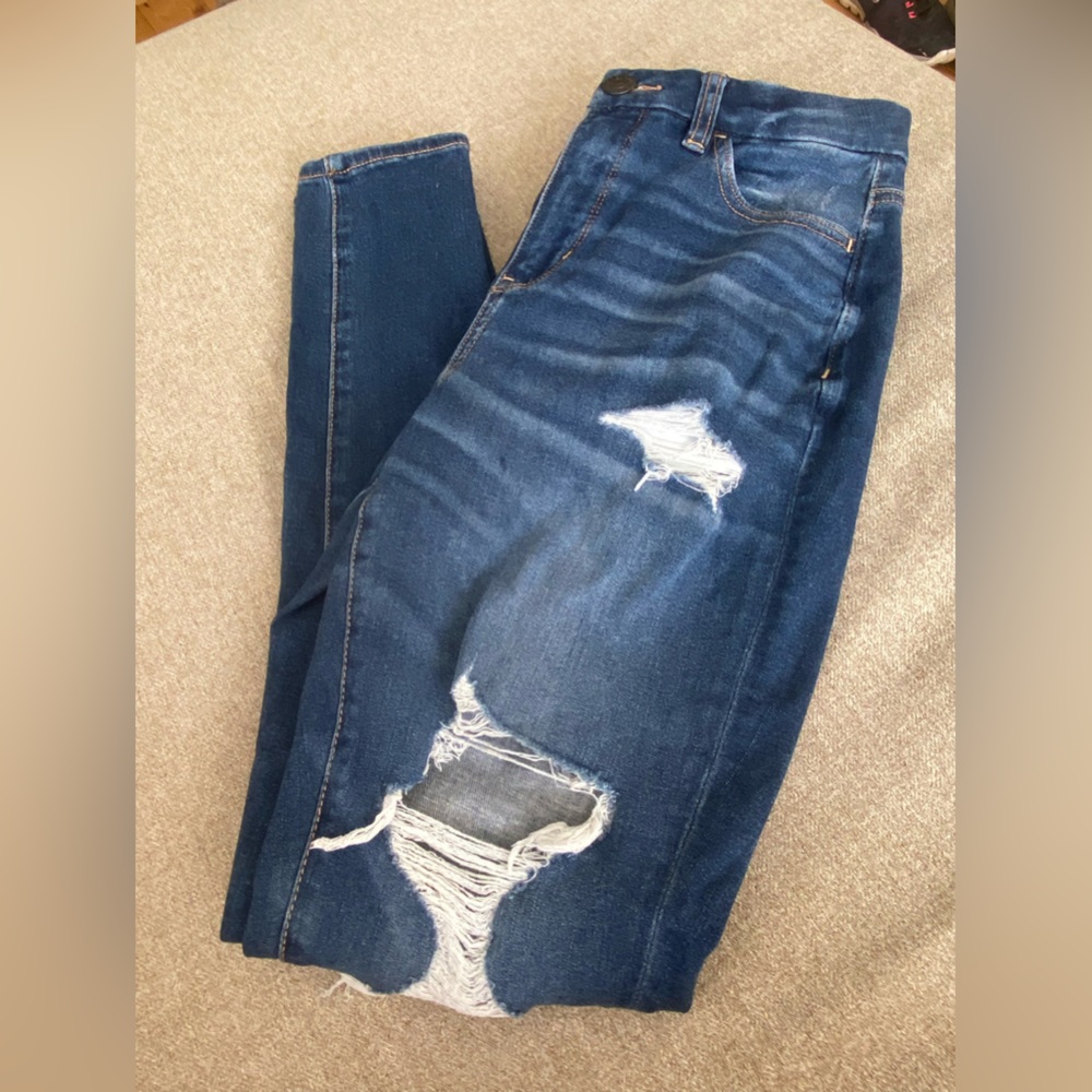 Women’s American Eagle Jeans